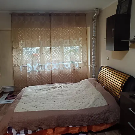 Garsoniera Delia Appartement *